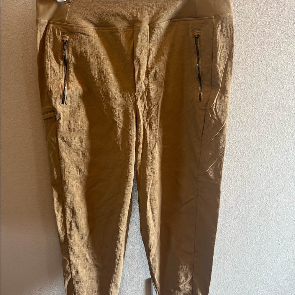 Athleta Trekkie north joggers 8 VGUC